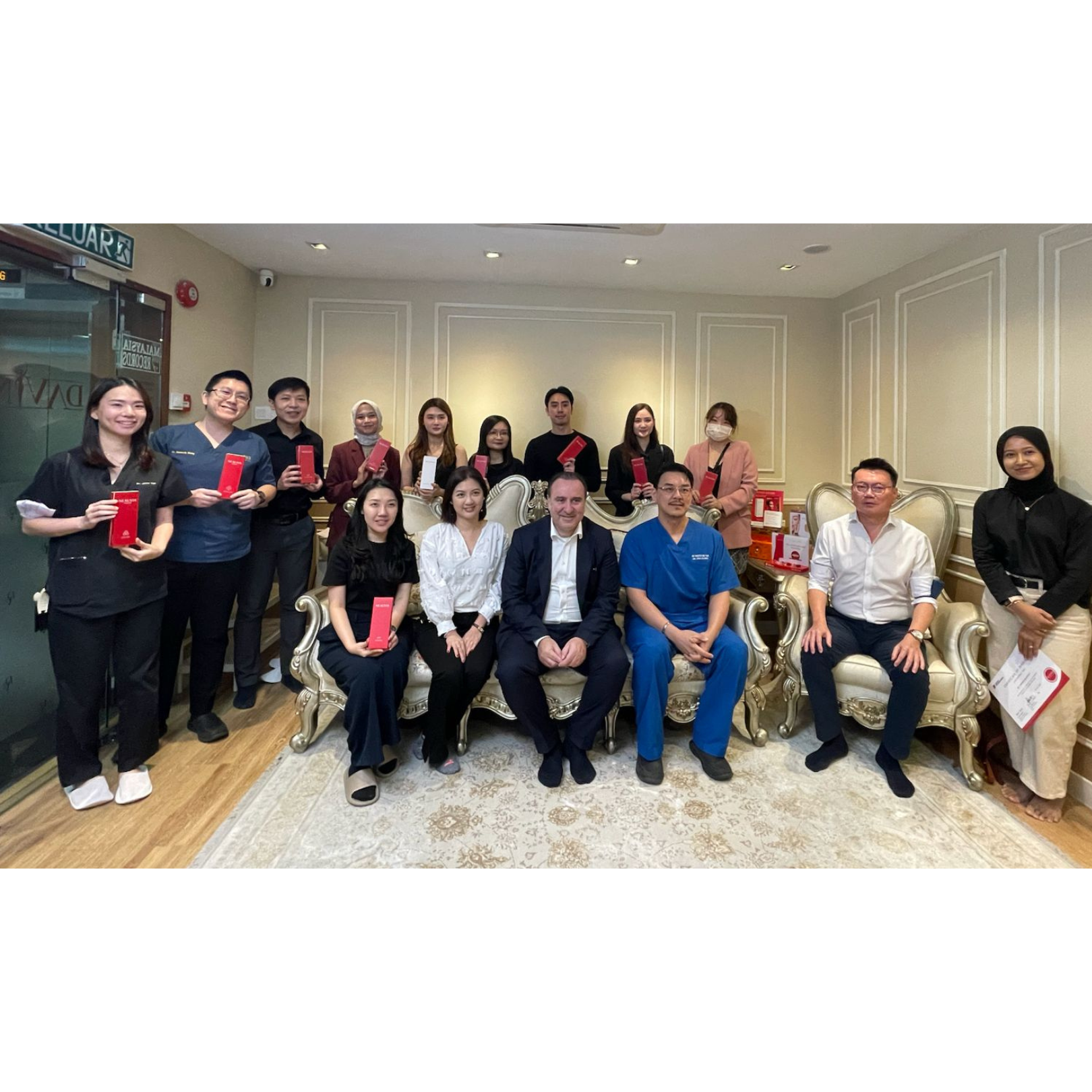 Neauvia expert training with Dr Tristan and Prof Zerbinati