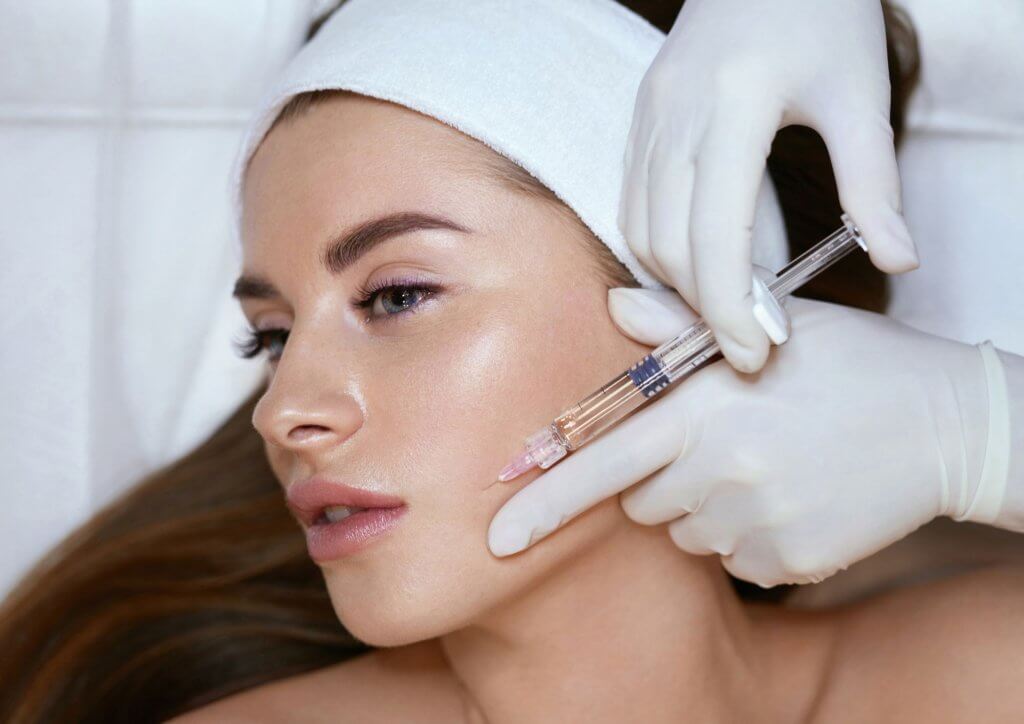 Botox Injection at Da Vinci Clinic – Expert Wrinkle Relaxer Treatment