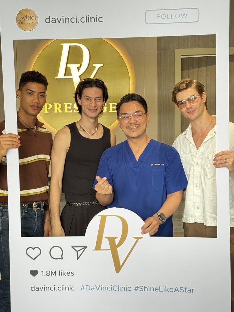 Dr. Tristan with models at the Fotona NX Line launch