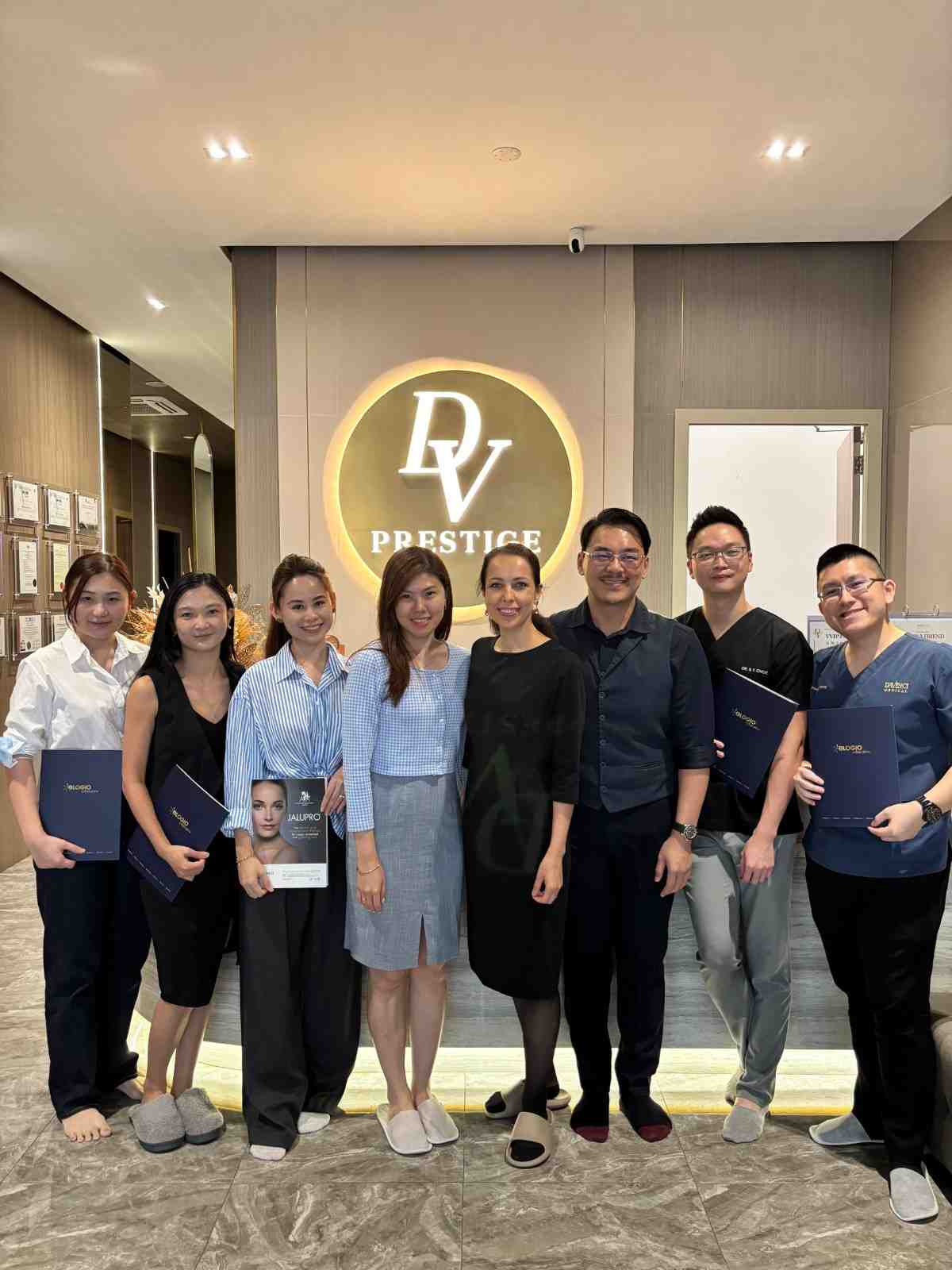Jalupro training with Dr Tristan Tan, Dr Elena and Da Vinci doctors